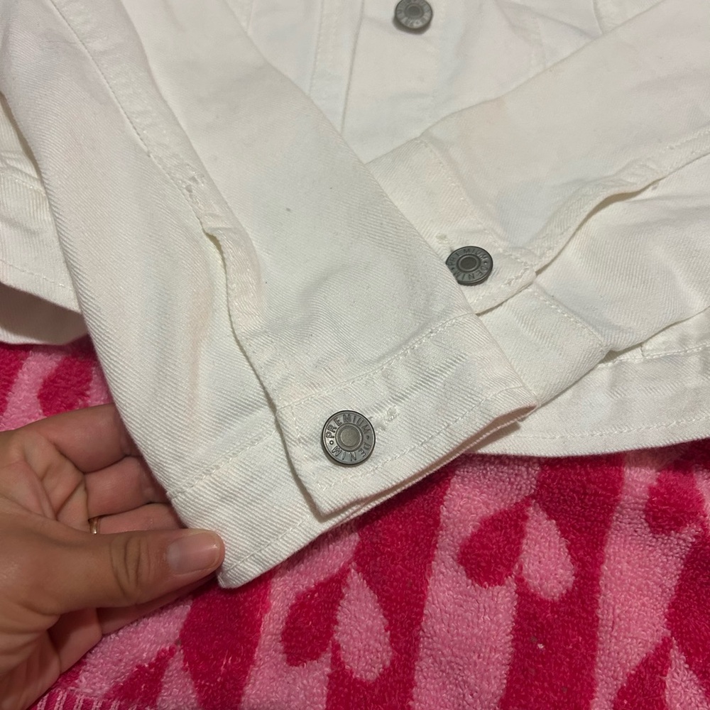 White Jean Jacket - Picture 2 of 5